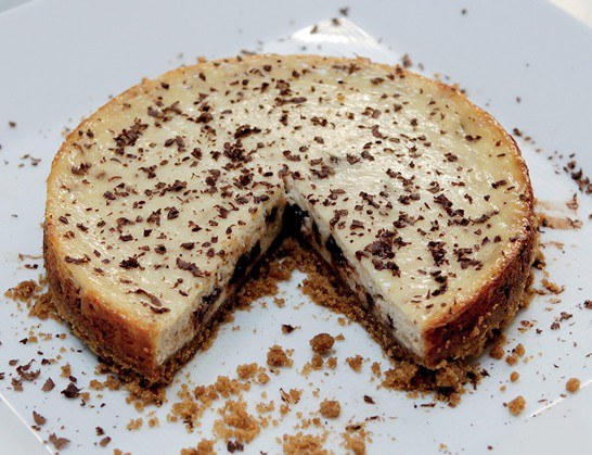 Chocolate turtle cheesecake