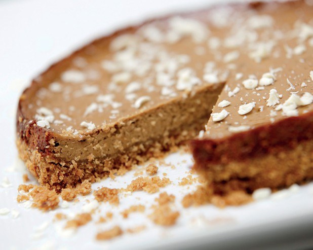 Liquorice cheesecake with white chocolate
